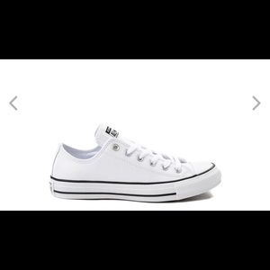 Leather white chucks good condition